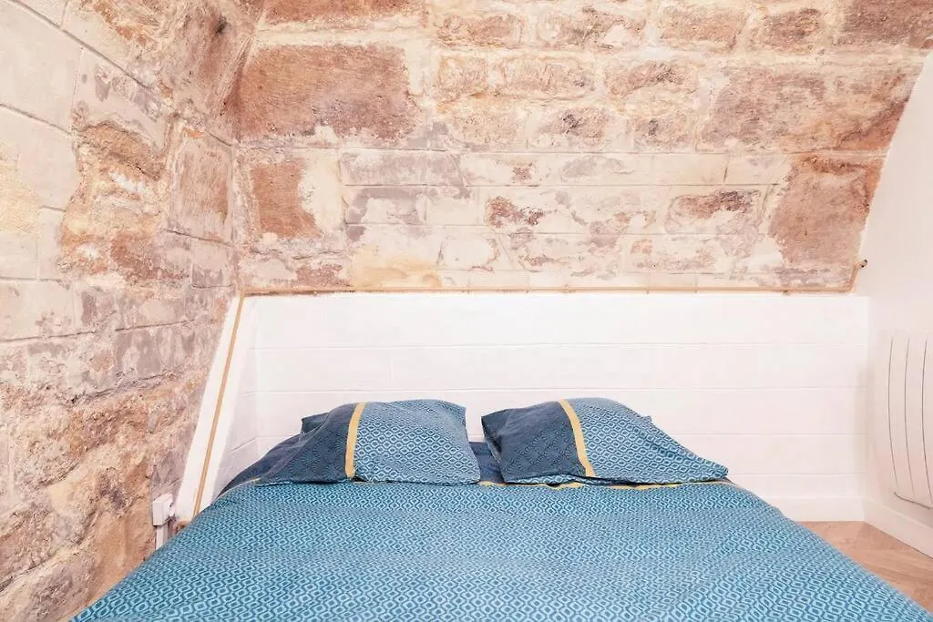 Appartement 2 Chambres Lyonnais Paris Apartment